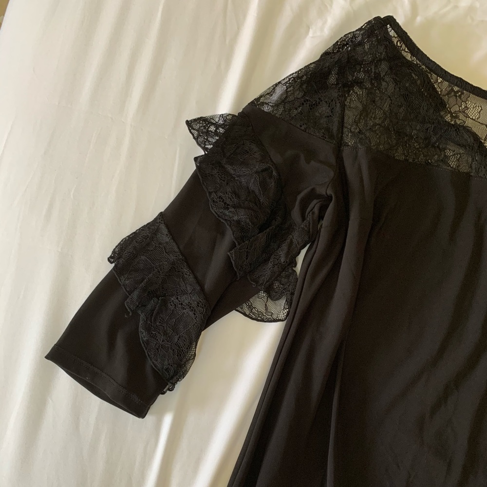 Dress - Picture 3 of 5